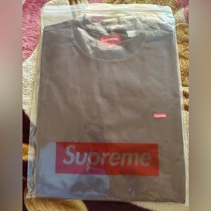 Small Box Logo Tee Supreme